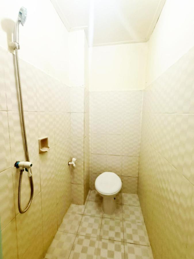 Kost Griya Hikari By Ecommerceloka Jakarta Bagian luar foto
